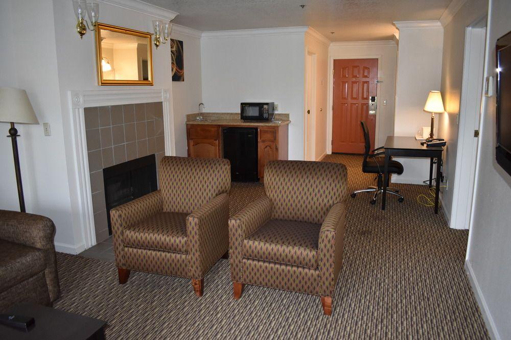 Best Western Colonial Inn Selma Exteriér fotografie