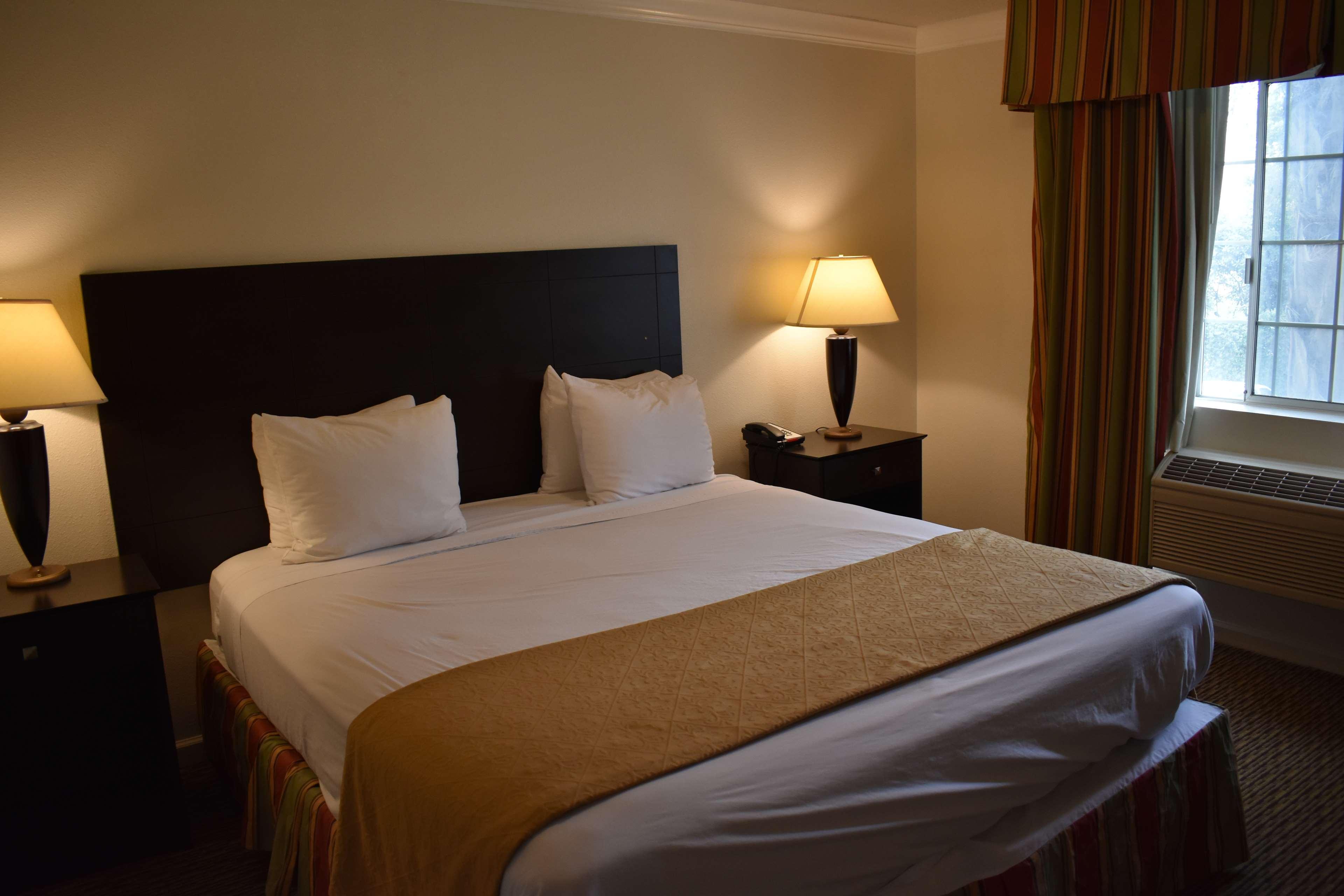 Best Western Colonial Inn Selma Exteriér fotografie