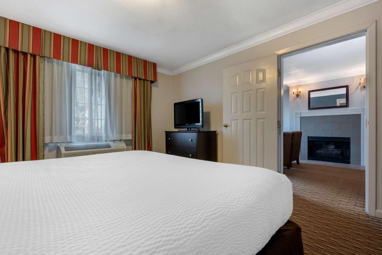 Best Western Colonial Inn Selma Exteriér fotografie